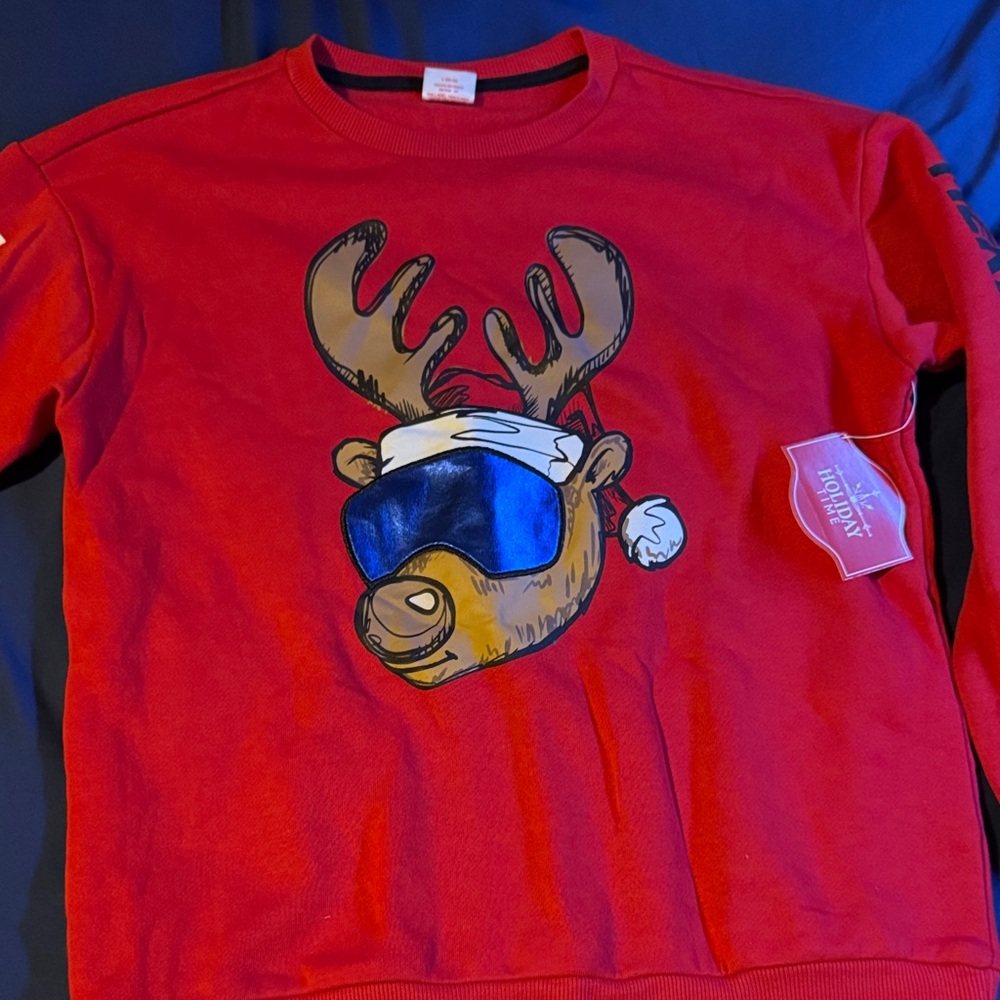 Red Reindeer Graphic Sweatshirt